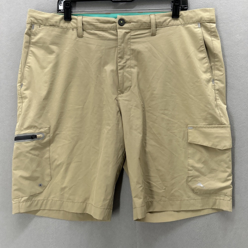 Tommy Bahama Cayman Isles IslandZone 10" Cargo Shorts Mens 38 Khaki Performance